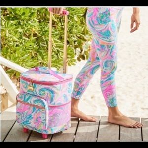 Lilly Pulitzer rolling cooler NEW WITHOUT TAGS